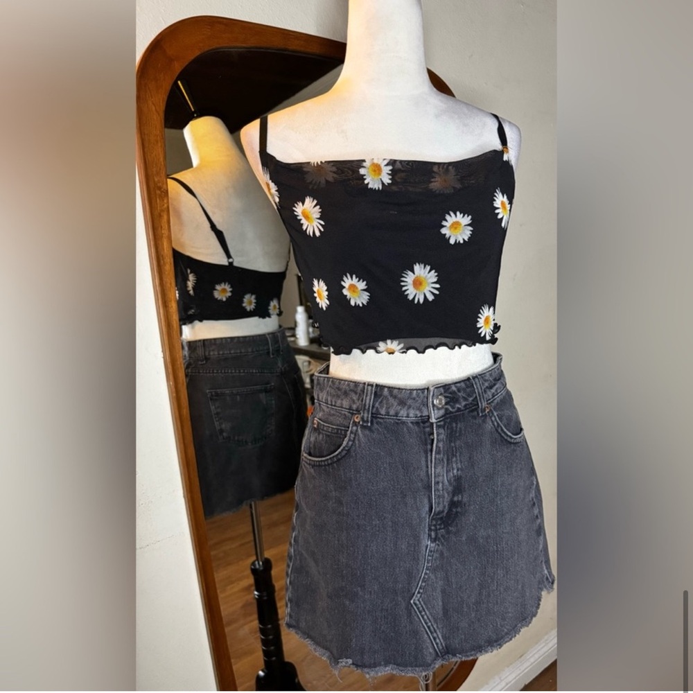 Top Shop Black 90’s Denim Mini Skirt High Waist distressed hem retro